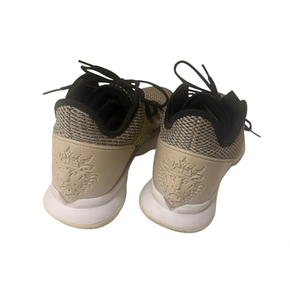 Nike LeBron Witness 4 'String Volt' BV7427-200 in excellent condition